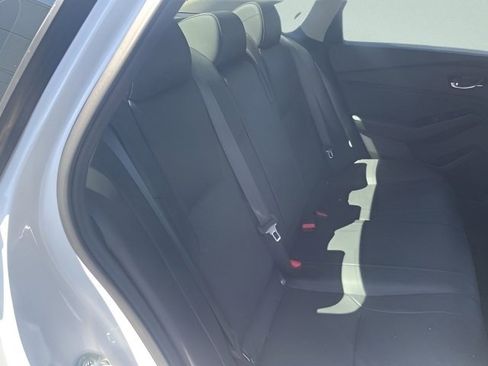 Used 2023 Honda Accord Touring image 9