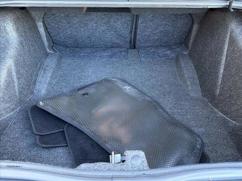 Used 2023 Dodge Challenger R/T w/ Plus Package image 27