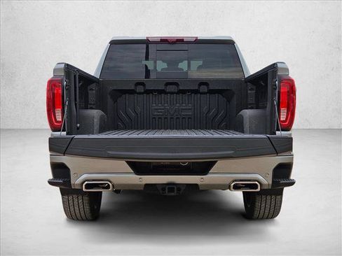 Used 2025 GMC Sierra 1500 Denali Ultimate AWD/4WD image 6