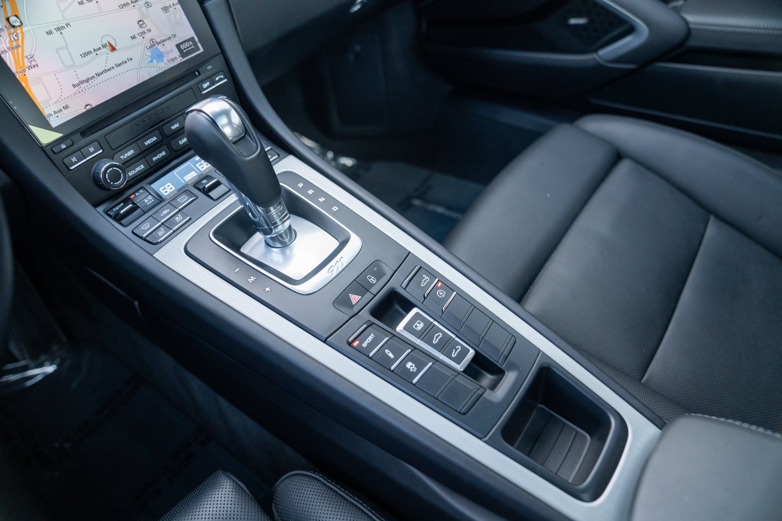 Certified 2018 Porsche 911 Carrera RWD image 22