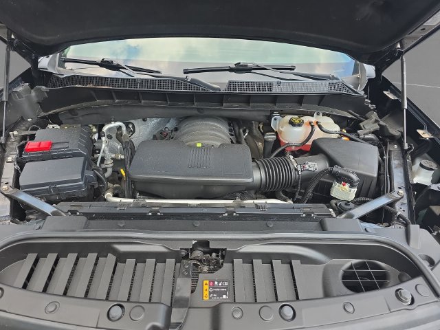 Used 2023 Chevrolet Silverado 1500 RST AWD/4WD image 32