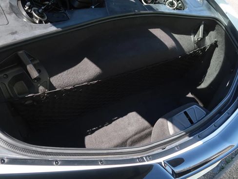 Used 2021 Chevrolet Corvette Stingray Premium Cpe w/ Battery Protection Package RWD image 16