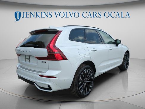 New 2026 Volvo XC60 B5 Ultra w/ Protection Package Premier image 3
