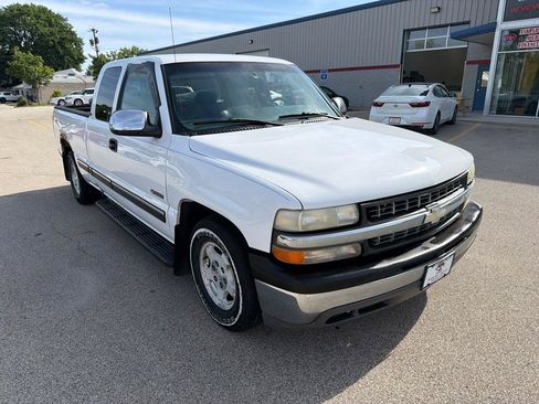Used 2000 Chevrolet Silverado 1500 LT RWD image 2