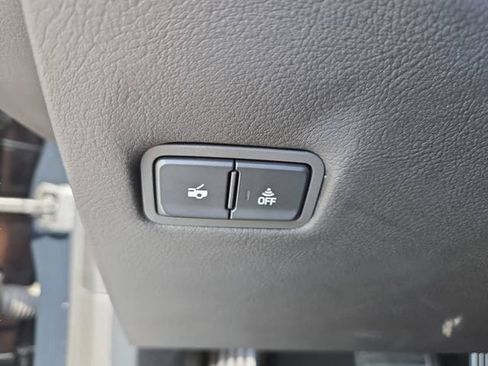 Used 2014 Chevrolet Corvette Stingray Coupe w/ 2LT Preferred Equipment Group RWD image 25