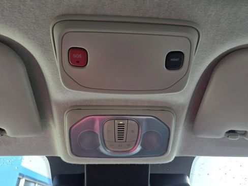 Used 2025 RAM ProMaster 2500 w/ Quick Order Package 22G SLT image 19