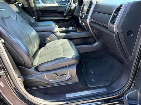 Used 2019 Ford Expedition Max Platinum image 13