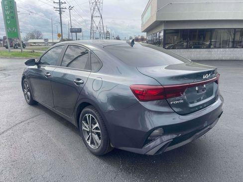 Used 2024 Kia Forte LXS image 3