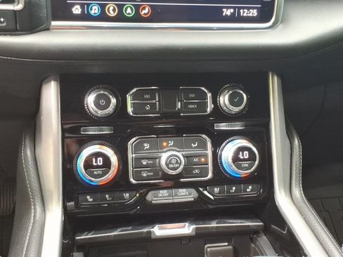 Used 2021 GMC Yukon Denali AWD/4WD image 13
