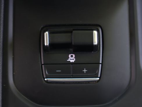 Used 2022 GMC Sierra 1500 AT4 w/ AT4 Premium Package AWD/4WD image 29