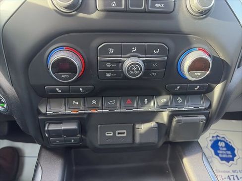 Used 2020 Chevrolet Silverado 1500 RST image 23