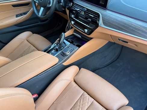 Certified 2023 BMW 540i w/ M Sport Package image 19