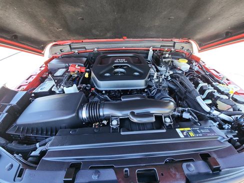 Used 2020 Jeep Wrangler Sport image 21