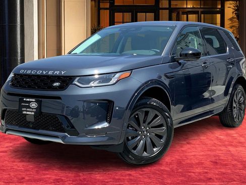 New 2025 Land Rover Discovery Sport S image 2