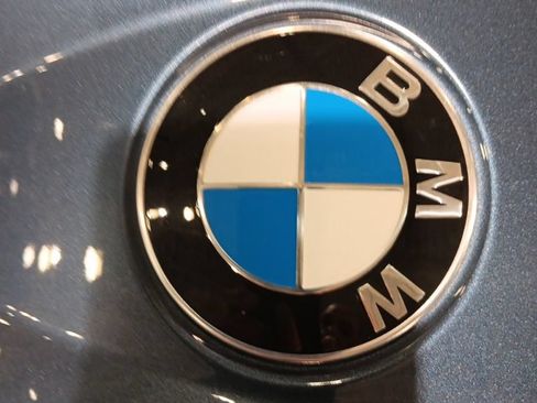 Certified 2025 BMW X3 xDrive30i w/ Premium Package AWD/4WD image 9