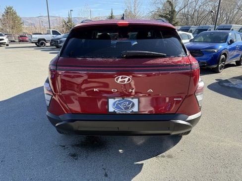 Used 2025 Hyundai Kona SEL image 4