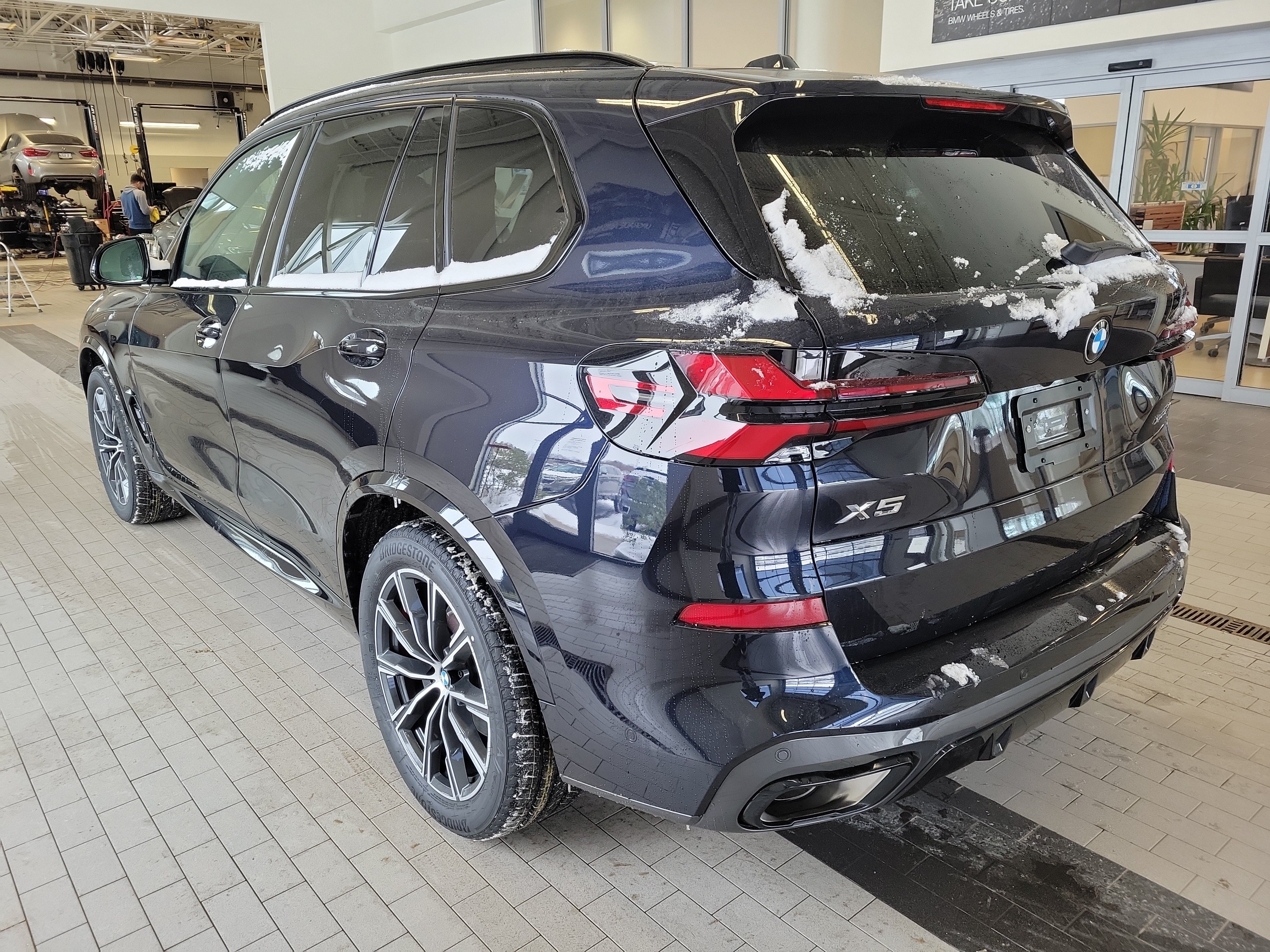 Used 2026 BMW X5 xDrive40i AWD/4WD image 7