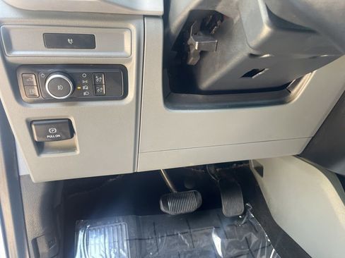 Used 2022 Ford F150 XLT w/ Equipment Group 301A Mid image 15