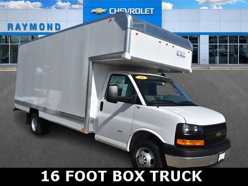 New 2025 Chevrolet Express 3500 Work Van w/ Power Convenience Package image 1