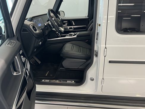 Used 2020 Mercedes-Benz G 550 image 18