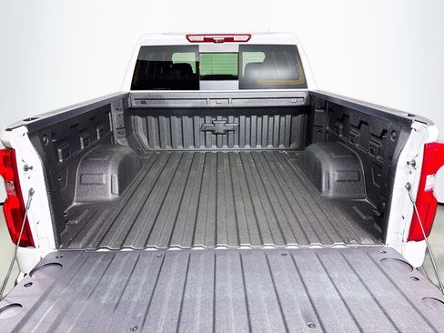 Certified 2026 Chevrolet Silverado 1500 LTZ AWD/4WD image 32