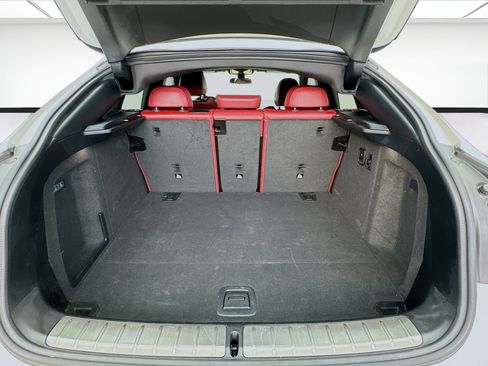 Used 2023 BMW X4 xDrive30i w/ M Sport Package image 18