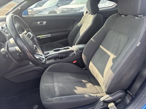 Used 2020 Ford Mustang GT image 23