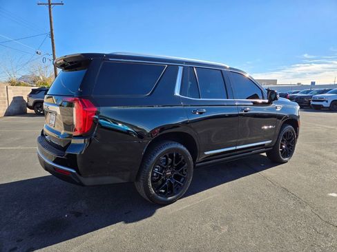 Used 2023 GMC Yukon Denali w/ Denali Reserve Package image 6