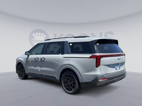New 2026 Kia Carnival SX FWD image 4