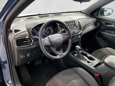 Used 2024 Chevrolet Equinox RS FWD image 14