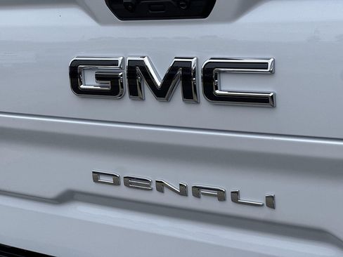 New 2026 GMC Sierra 1500 Denali Ultimate AWD/4WD image 28