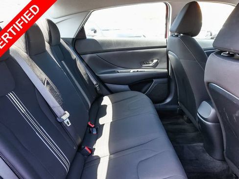 Certified 2022 Hyundai Elantra SEL FWD image 20
