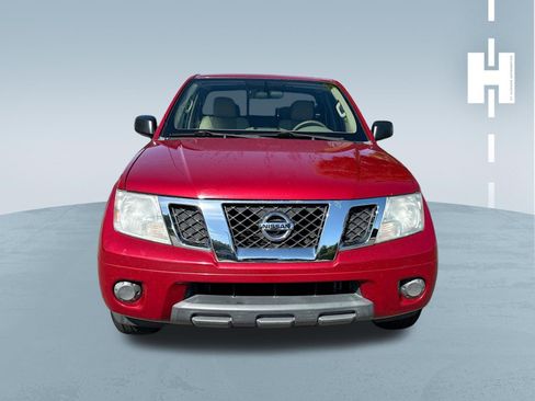 Used 2012 Nissan Frontier SV RWD image 2