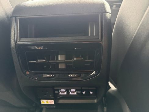 Used 2023 Jeep Grand Cherokee 4WD 4xe w/ Luxury Tech Group II image 16