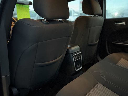 Used 2023 Dodge Charger SXT image 13