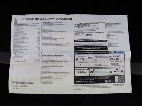Used 2022 Rolls-Royce Cullinan Black Badge w/ Dark Exterior Package AWD/4WD image 9