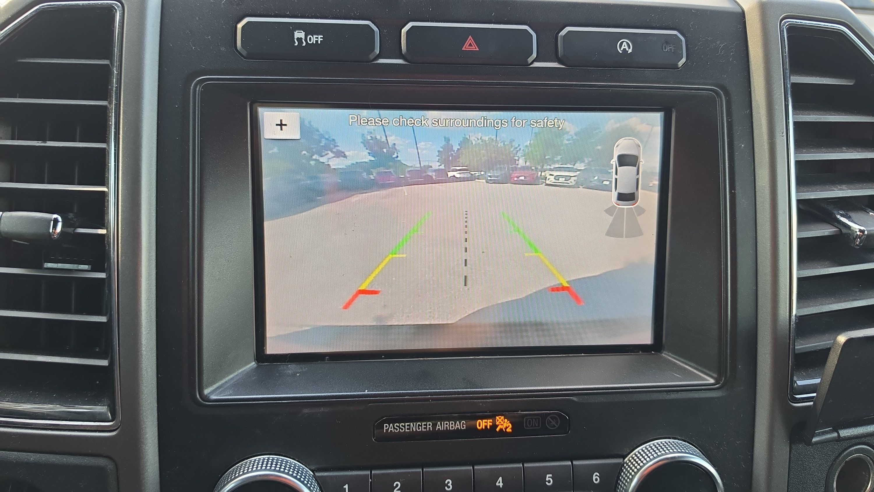 Used 2019 Ford Expedition Max XLT w/ Equipment Group 201A RWD image 16
