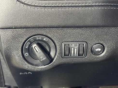 Used 2022 Dodge Charger GT w/ Plus Group image 18