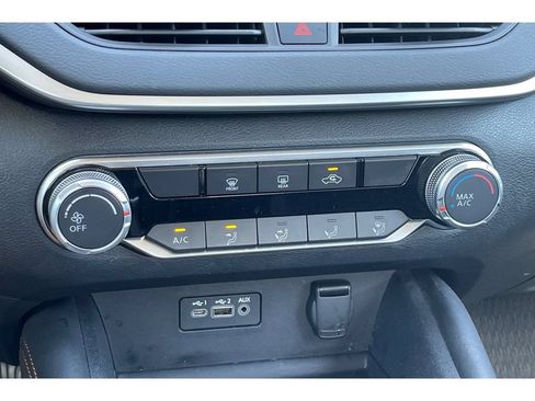 Used 2021 Nissan Altima 2.5 SR FWD image 27