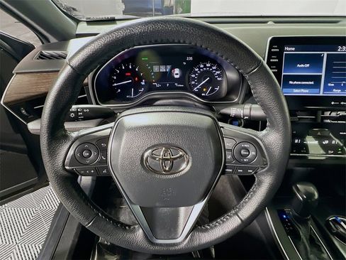 Certified 2021 Toyota Avalon XLE image 11