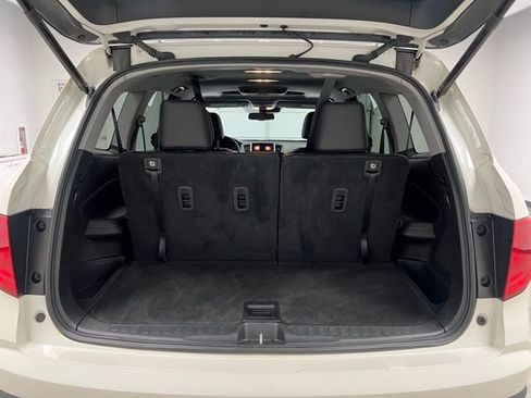 Used 2017 Honda Pilot Touring image 52