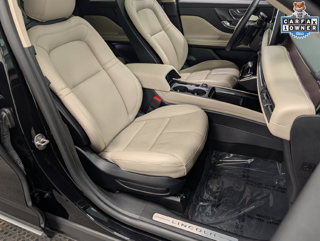 Used 2025 Lincoln Corsair Reserve AWD/4WD image 38