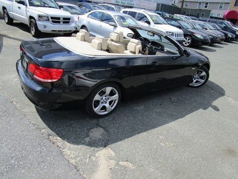 Used 2009 BMW 328i Convertible image 11