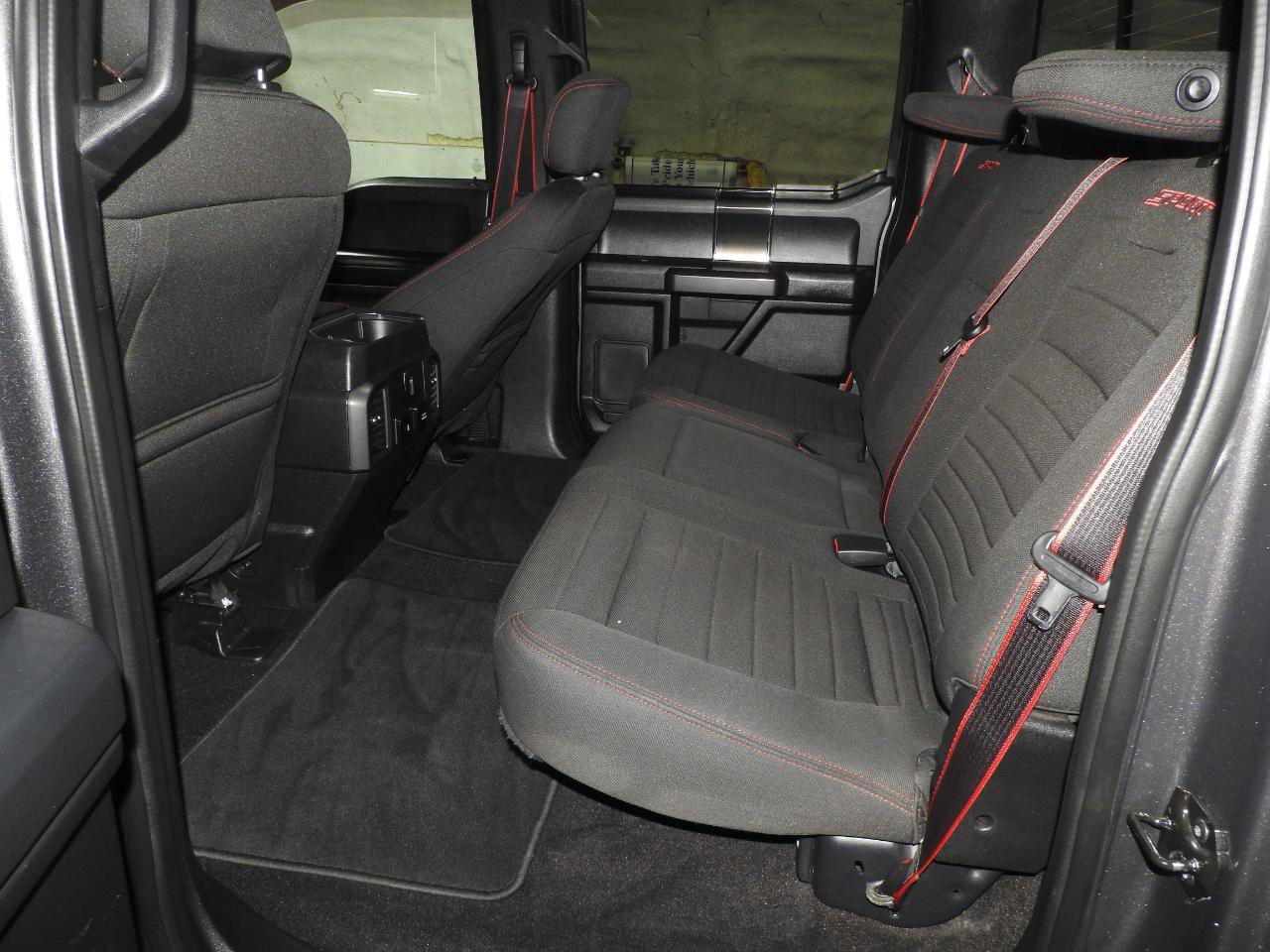 Used 2018 Ford F150 XLT w/ Equipment Group 302A Luxury AWD/4WD image 8
