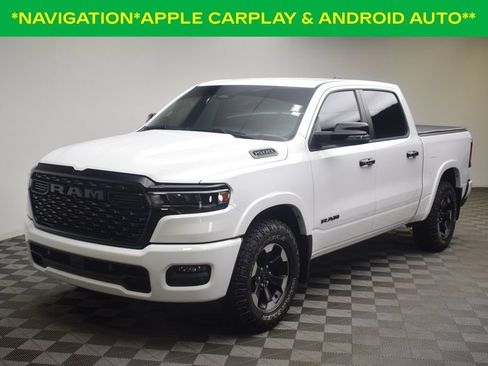 Used 2026 RAM 1500 Big Horn AWD/4WD image 3
