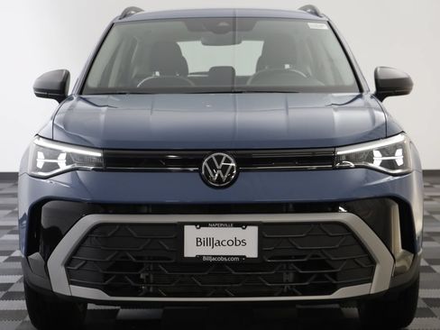 Used 2025 Volkswagen Taos S AWD/4WD image 21