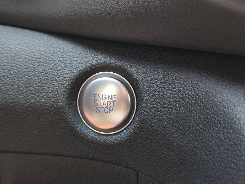 Certified 2023 Hyundai Santa Fe SEL FWD image 26