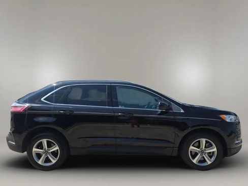 Used 2021 Ford Edge SEL w/ Convenience Package FWD image 9