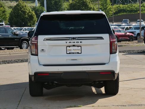 Used 2022 Chevrolet Tahoe Z71 w/ Luxury Package AWD/4WD image 6