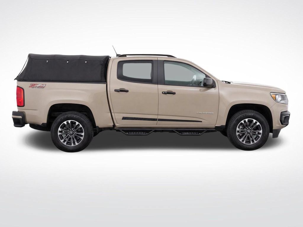 Used 2022 Chevrolet Colorado Z71 w/ Trail Boss Package AWD/4WD image 8